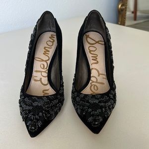 Sam Edelman black suede embellished pumps. Size 6